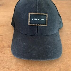 Quiksilver Black Hat Classic Style